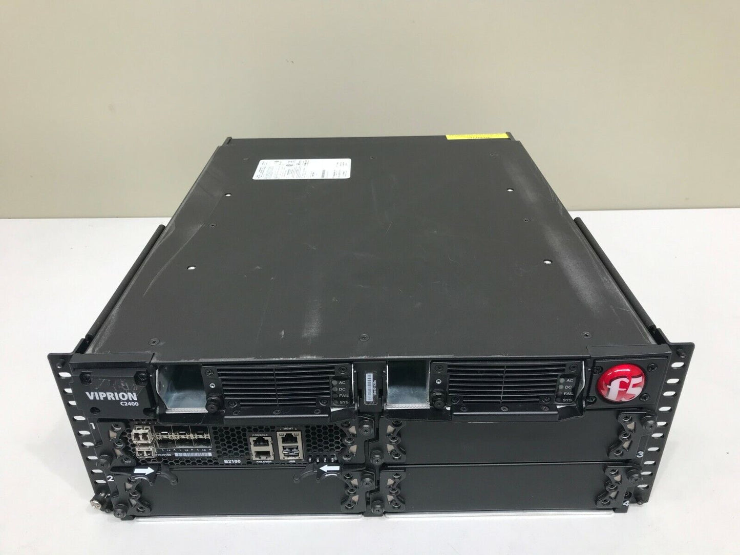 F5 Viprion C2400 Local Traffic Manager with 1 x B2100 Tested with License