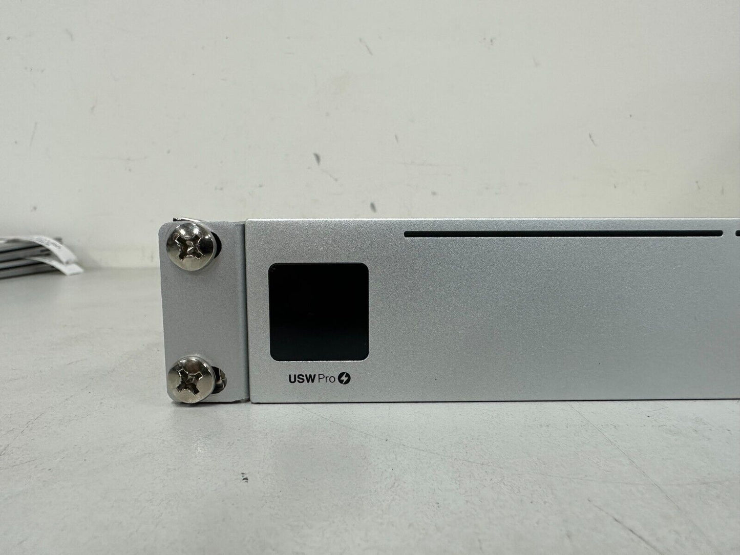 Ubiquiti UniFi Network Switch USW Pro 24 PoE USW-Pro-24-PoE Managed Gigabit