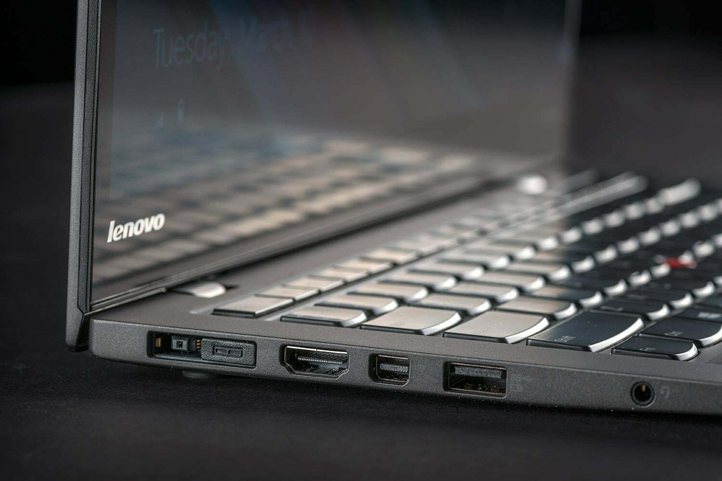 Lenovo ThinkPad X1 Carbon G3 Laptop i7-5600U 8GB RAM 256GB SSD Win 11 Pro Touch