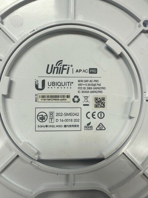 Ubiquiti UniFi UAP-AC-PRO Access Point 202-SME042 - Wi-Fi 802.11ac