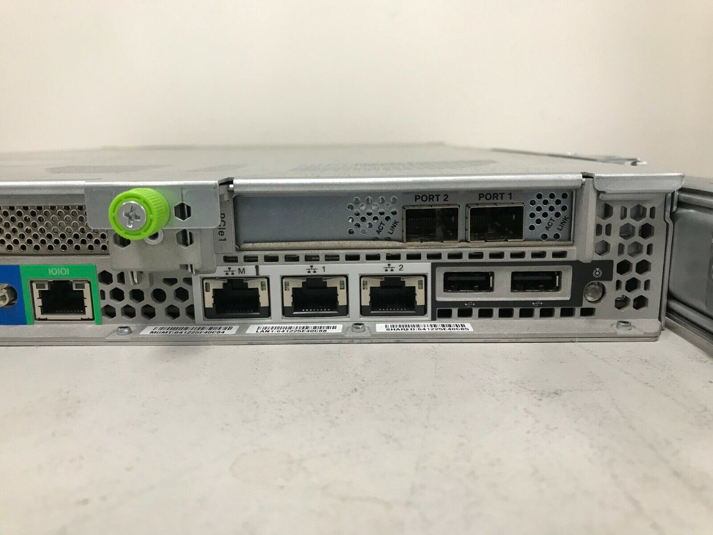 Cisco UCS C220 M3 Server 2x CPU E5-2640 V2 @2.0GHz 256GB RAM 2x 300GB SAS Rails