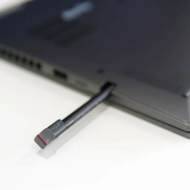 Lenovo ThinkPad X1 Yoga Gen 4 i7-8665U @1.9 16GB RAM 256GB SSD Win 11 LTE Touch