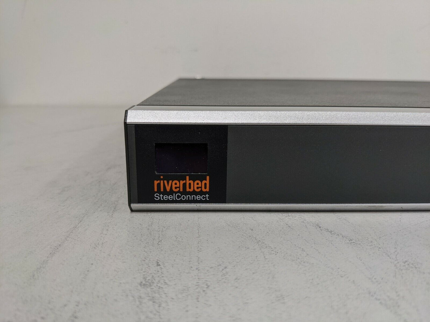 Riverbed SteelConnect SDI-1030-B010 VPN Gateway Switch w/ Rails and Box