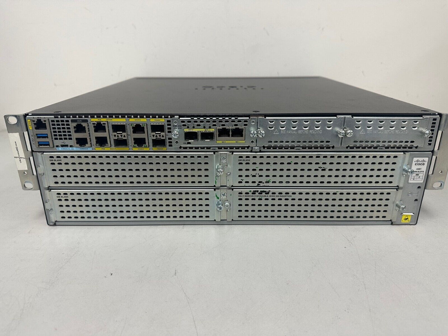 Cisco ISR4461/K9 Cisco 4400 Series Integrated Services Router NIM-2GE-CU-SFP