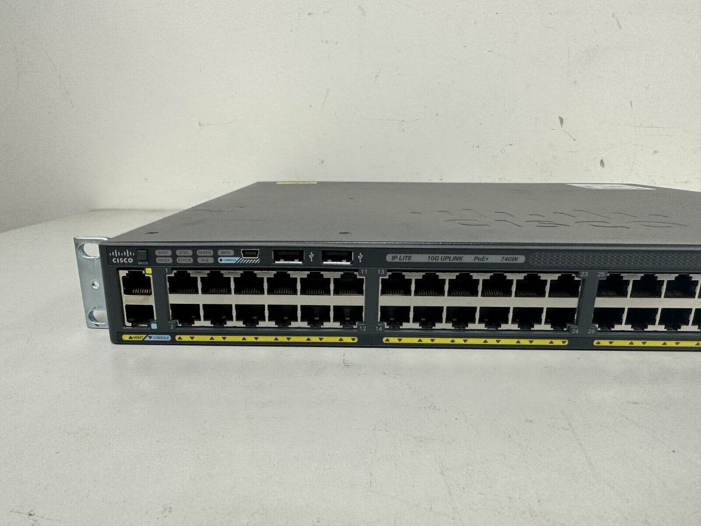 Cisco WS-C2960XR-48FPD-I Catalyst 2960XR Catalyst Switch 2960-XR - 2x PSU 1025W