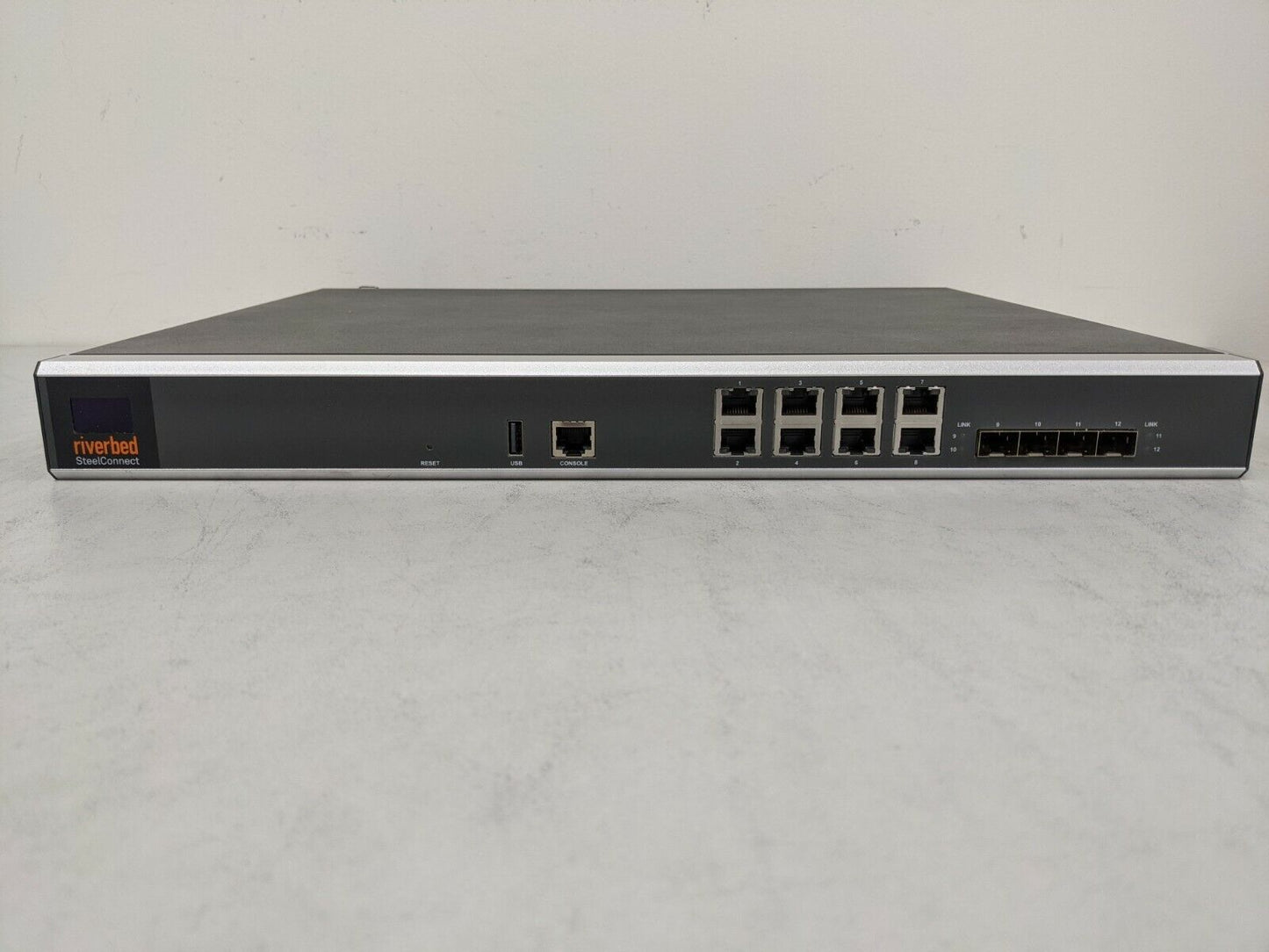 Riverbed SteelConnect SDI-1030-B010 VPN Gateway Switch w/ Rails and Box