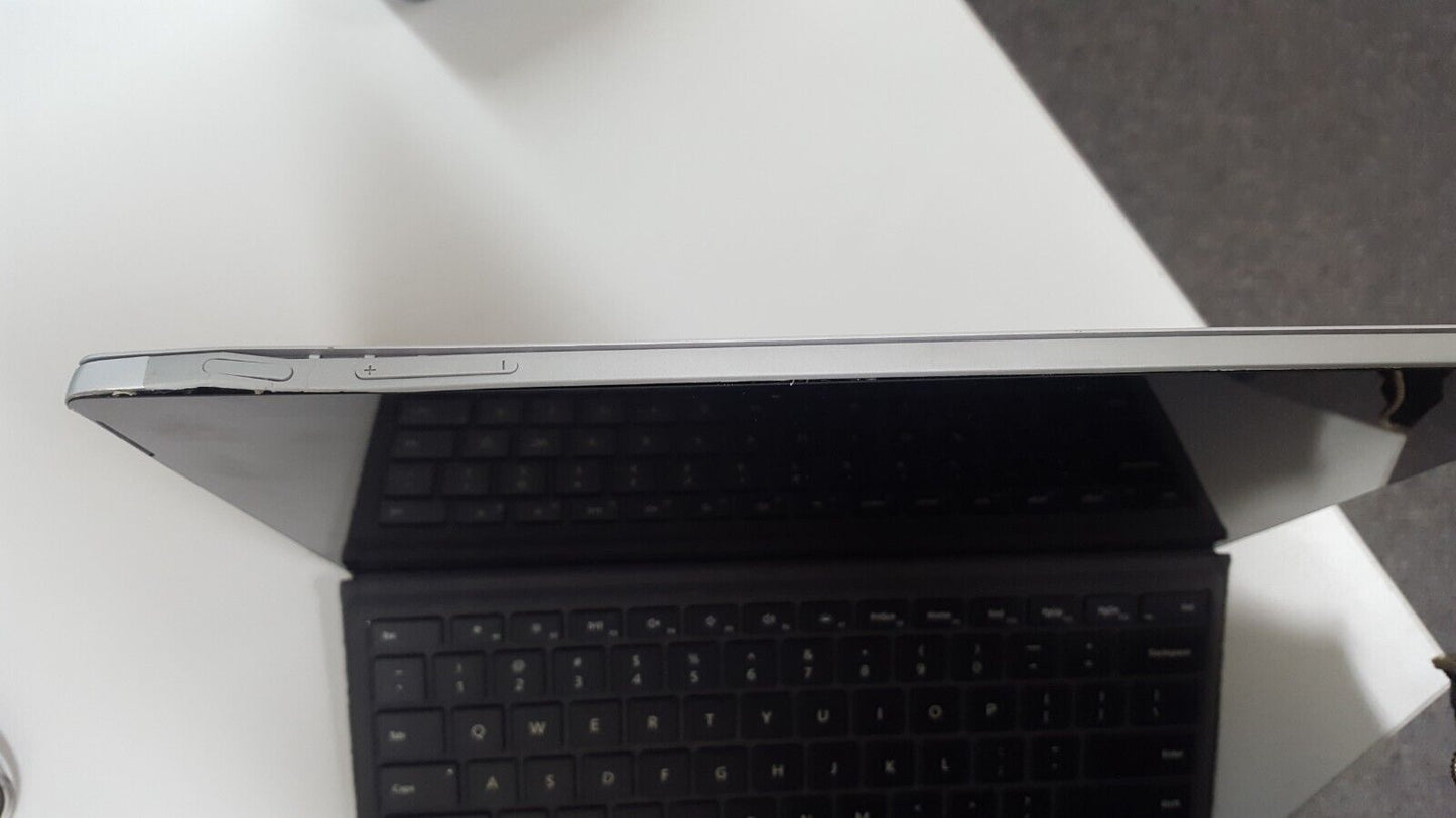 Microsoft Surface Pro 7 Tablet i7-1065G7 16GB RAM 256GB SSD Win 11 Touch Grade C