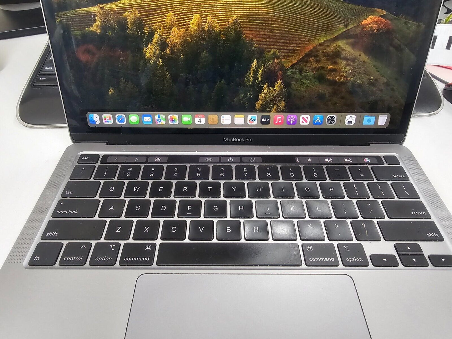 Apple MacBook Pro A2251 2020 Laptop i7-1068NG7 @2.3 16GB RAM 512GB SSD Sonoma