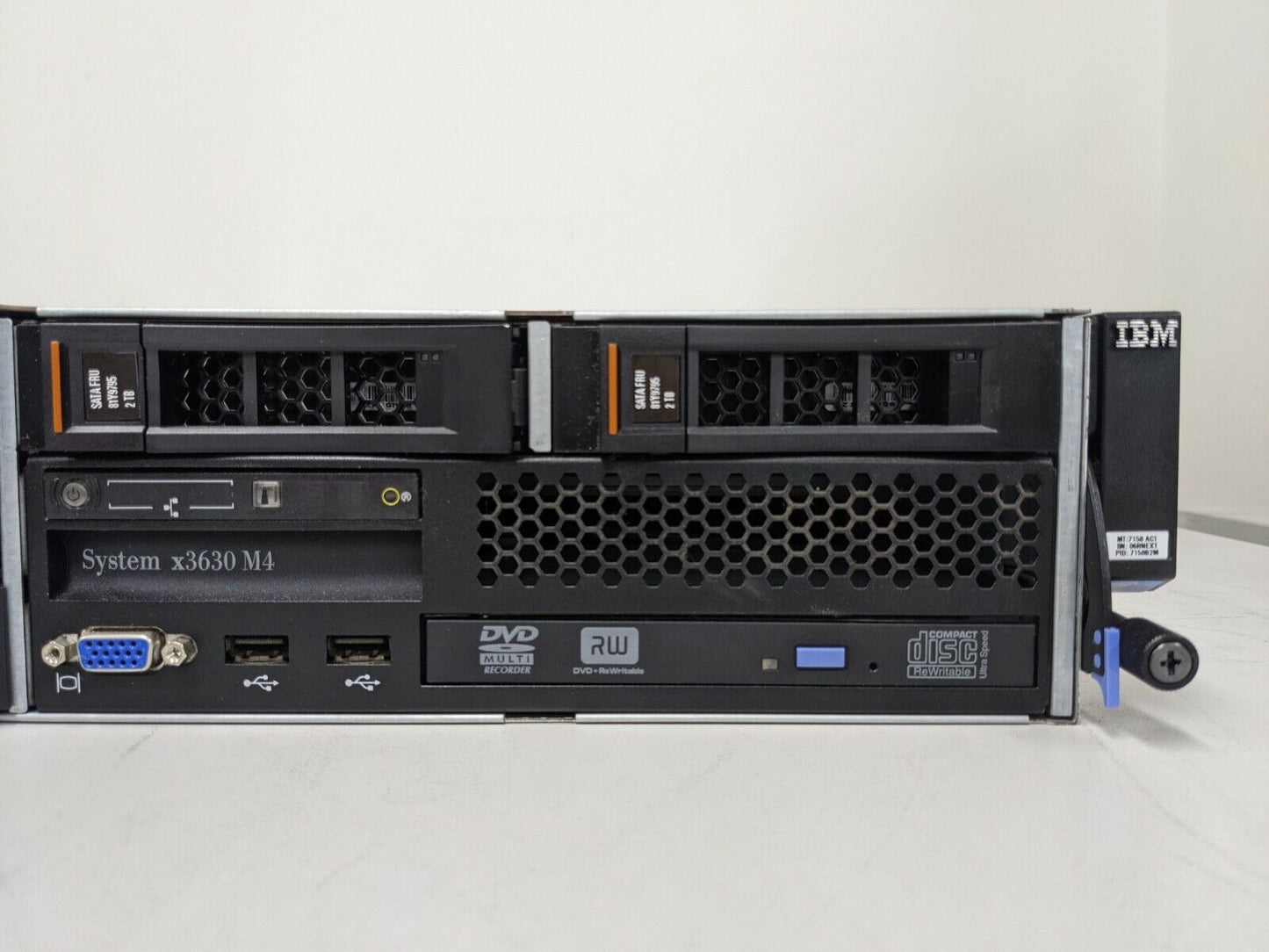 IBM X3630 M4 Server 2x E5-2607 2.20GHz 64GB RAM 6x 2TB SATA HDD M5110e Raid