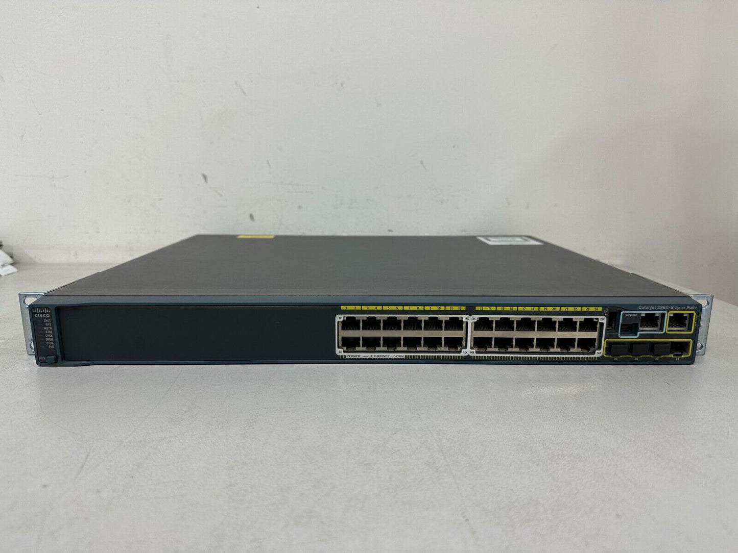 Cisco WS-C2960S-24PS-L Catalyst 24 Gigabit PoE Switch with Rack Mount Brackets