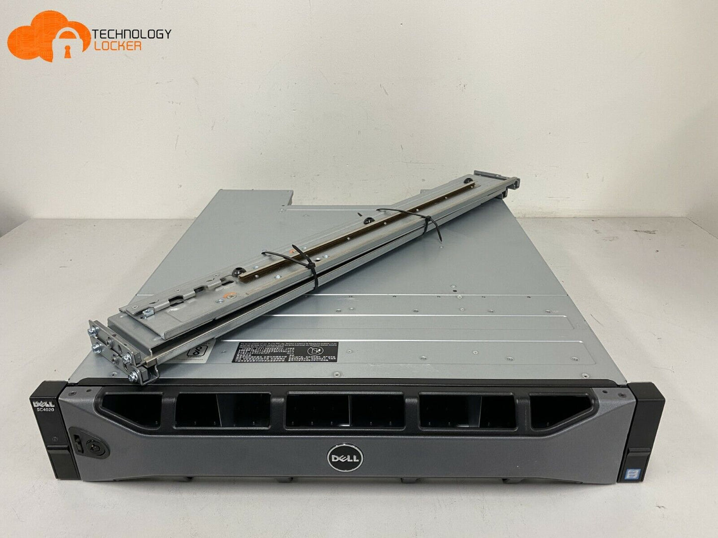 Dell Compellent SC4020 10GbE iSCSI Storage Array 2x 10G-iSCSI-2 Controller Rails
