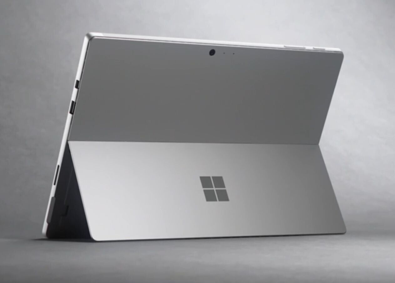 Microsoft Surface Pro 7 Tablet i7-1065G7 16GB RAM 256GB SSD Win 11 Touch Grade C