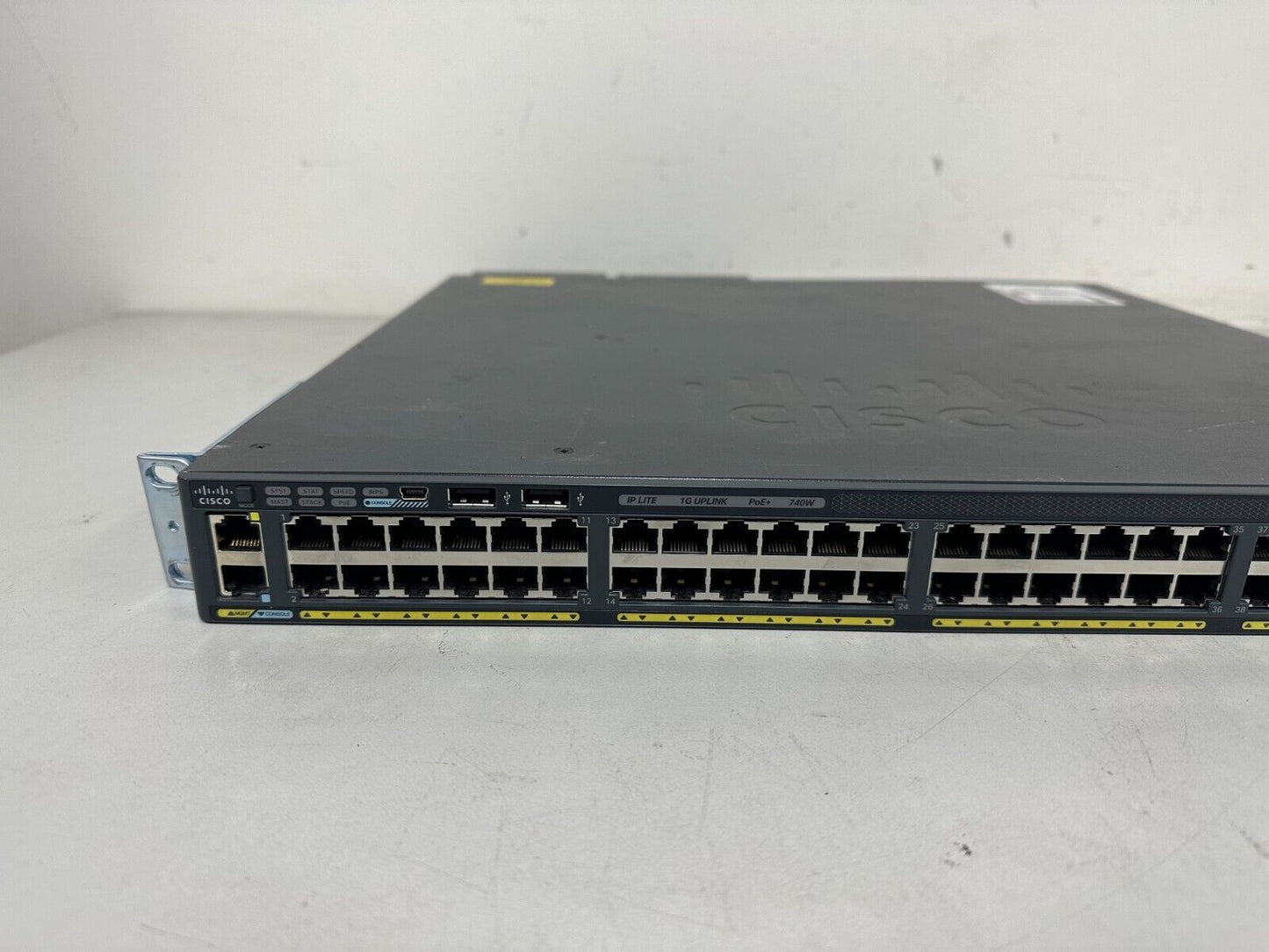 Cisco WS-C2960XR-48FPS-I Catalyst 2960XR Catalyst Switch 2960-XR - 2x PSU 1025W