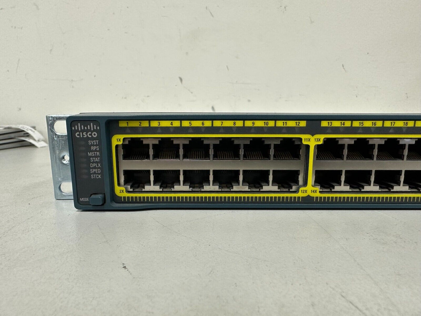 Cisco WS-C2960S-48TD-L Catalyst 48 Gigabit PoE Switch with SFP-10G-SR & Racks