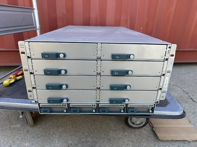 Cisco UCS 5108 Blade Chassis 8x UCSB-B200-M4 2x Xeon E5-2680 256GB RAM 2xModule