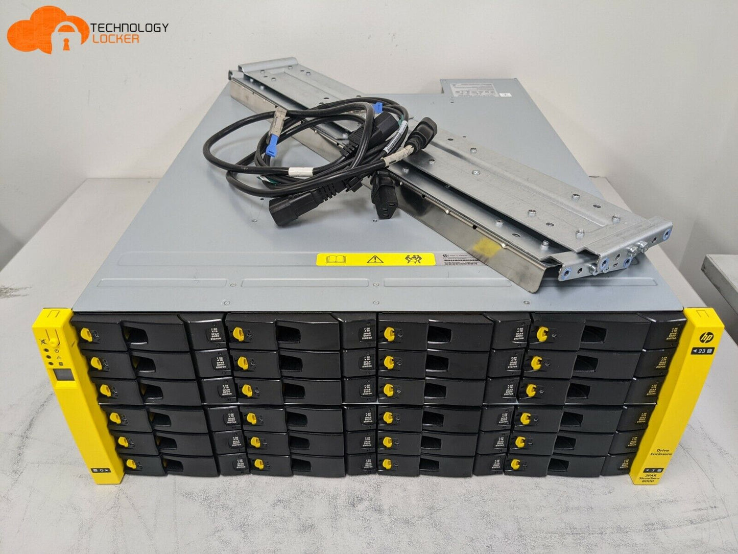 HPE 3PAR-ST1112 StoreServ 8000 4-Node Drive Enclosure 24 x 810881-001 4TB HDD