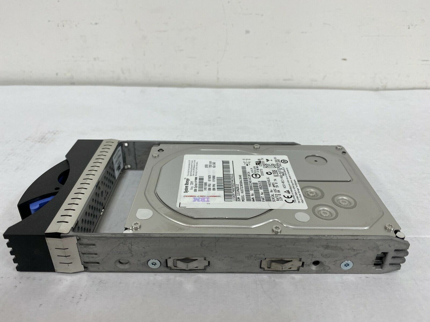 IBM 81Y9878 81Y9886 81Y9890 3TB SAS HDD 7.2K RPM 6GB NL 3.5" HARD DRIVE