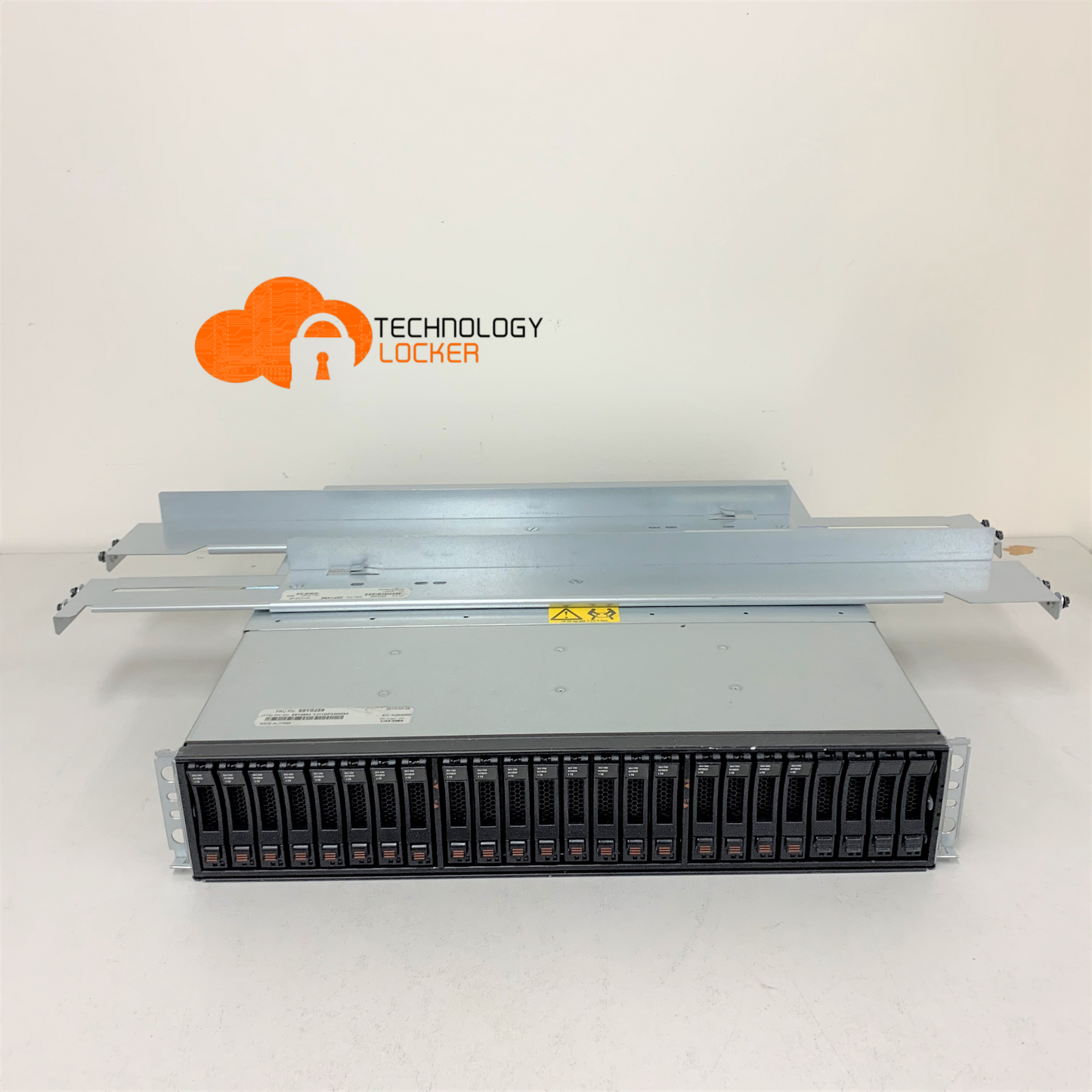 IBM DS3524 69Y0259 20x 1TB 7.2K SAS 2.5" 81Y9875 HDD Storage Array 68Y8481